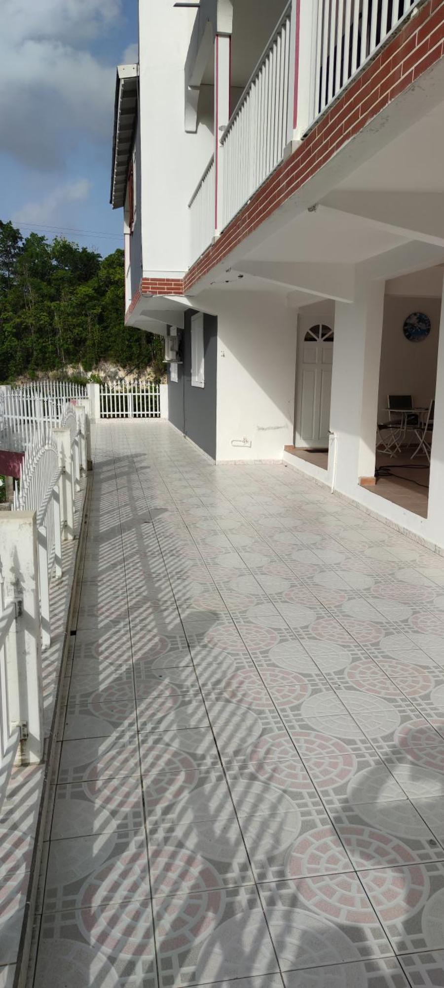 Villa Chez Tatie-Clo Devient Gray Coconut Cake Le Moule Habitación foto